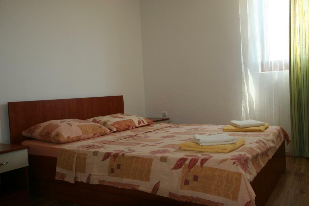 Apartments Sara Vlasici Ngoại thất bức ảnh