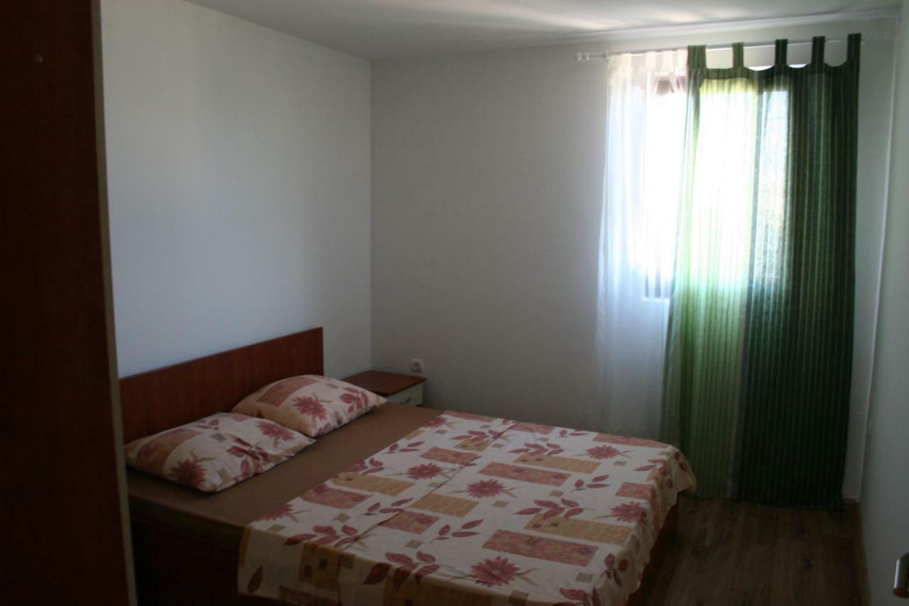 Apartments Sara Vlasici Ngoại thất bức ảnh